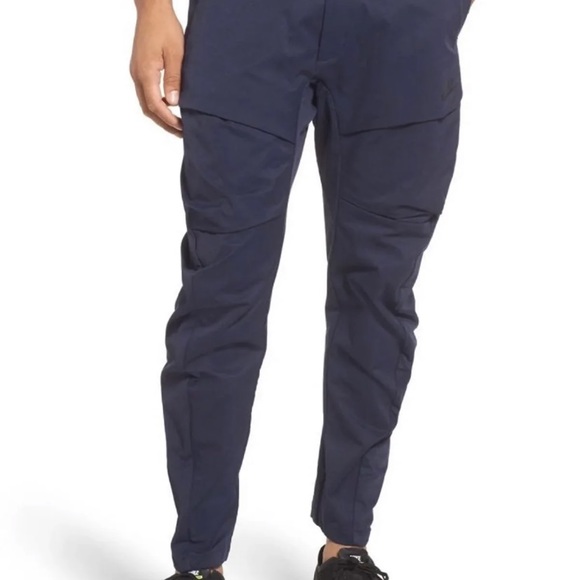 ❌❌❌SOLD❌❌❌ Nike tech pack cargo pants - Picture 2 of 8